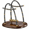 Pendule de Newton Noir et Or avec Socle en Bois