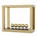 Pendule de Newton doré décoratif de bureau